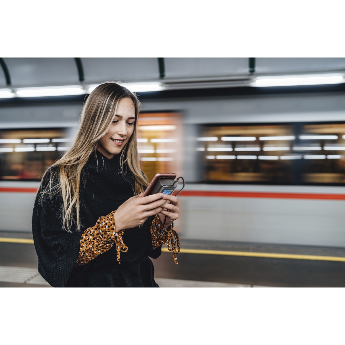 Chargeur Portable Ultron 10000 10000Mah – Image 4