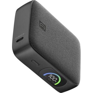 PowerView IQ Power Bank 10.000 Batterie externe 10 000 mAh avec écran TFT intelligent et sortie 45W : compacte et puissante, avec écran affichant la puissance d'entrée/sortie et le niveau de batterie. Finition en tissu haut de gamme.