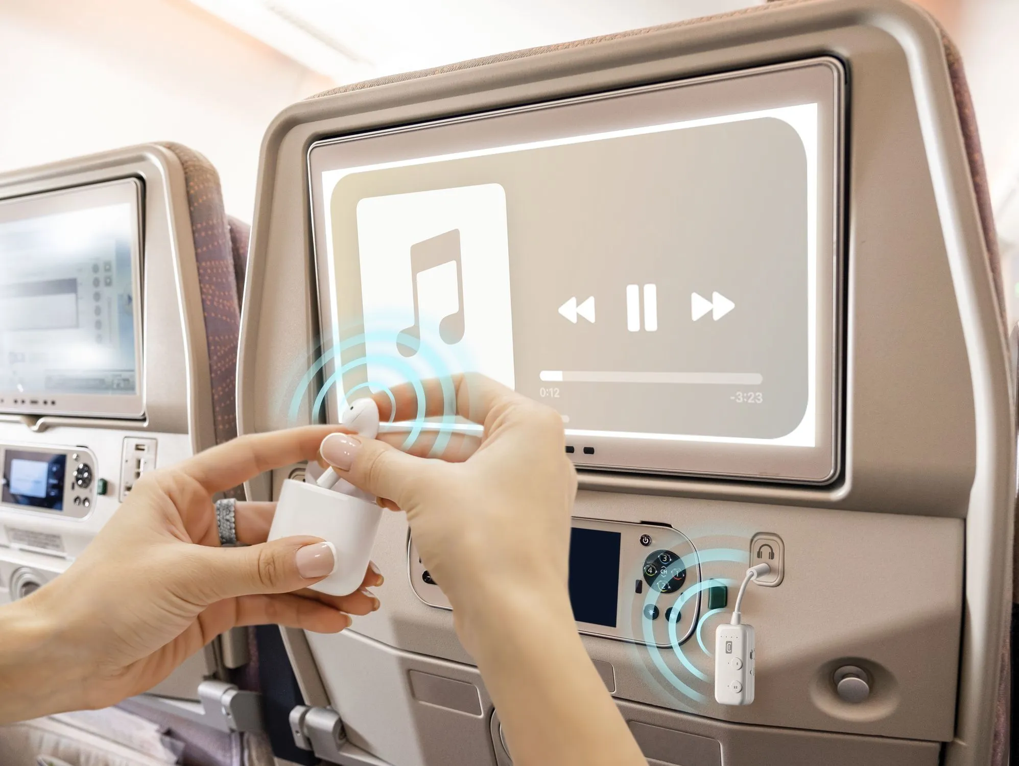 In-Flight Transmitter Bluetooth transmitter for Aux sockets - Image 7