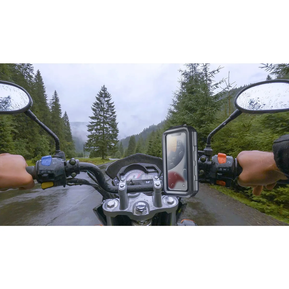 6.5" UNIVERSAL MOTORCYCLE HARD CASE - Image 4