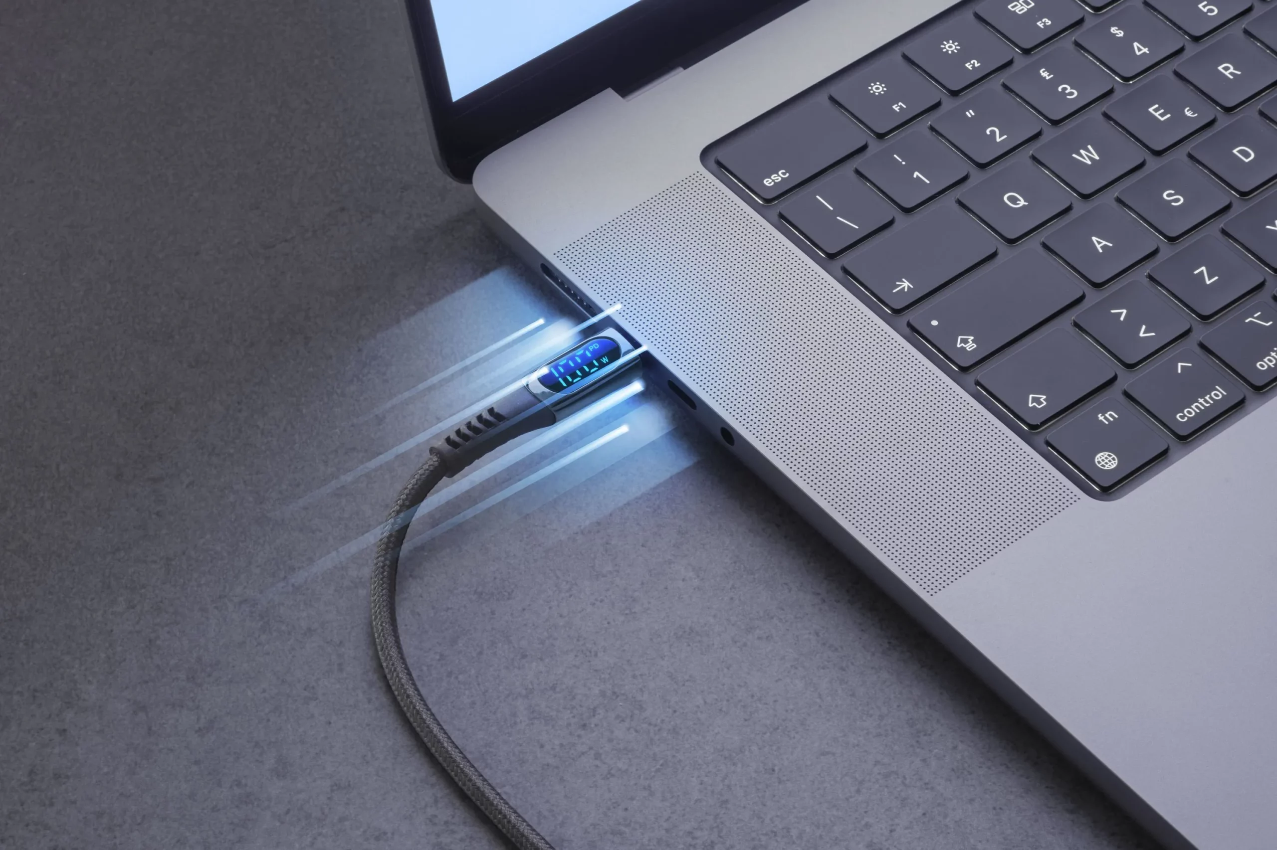 Display Cable USB-C cable with integrated LCD display - Image 5